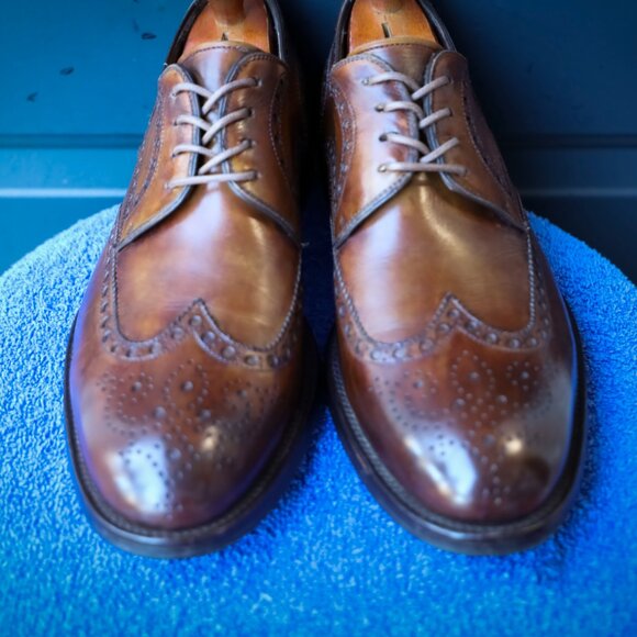 SALE - Magnanni 10.5-M Brown Burnished Wingtip Mens Dress Shoes - Picture 3 of 14